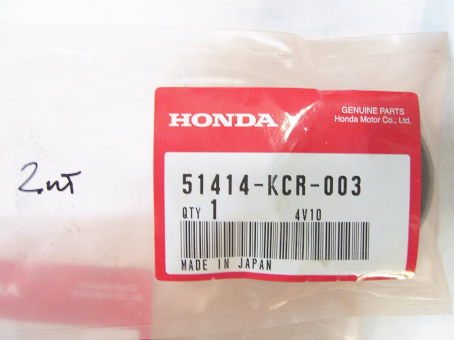Направляющая вилки HONDA  51414-KCR-003